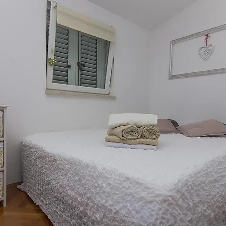 Karmela Apartman Makarska